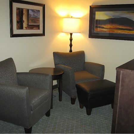 Little Missouri Inn & Suites Watford City Eksteriør bilde