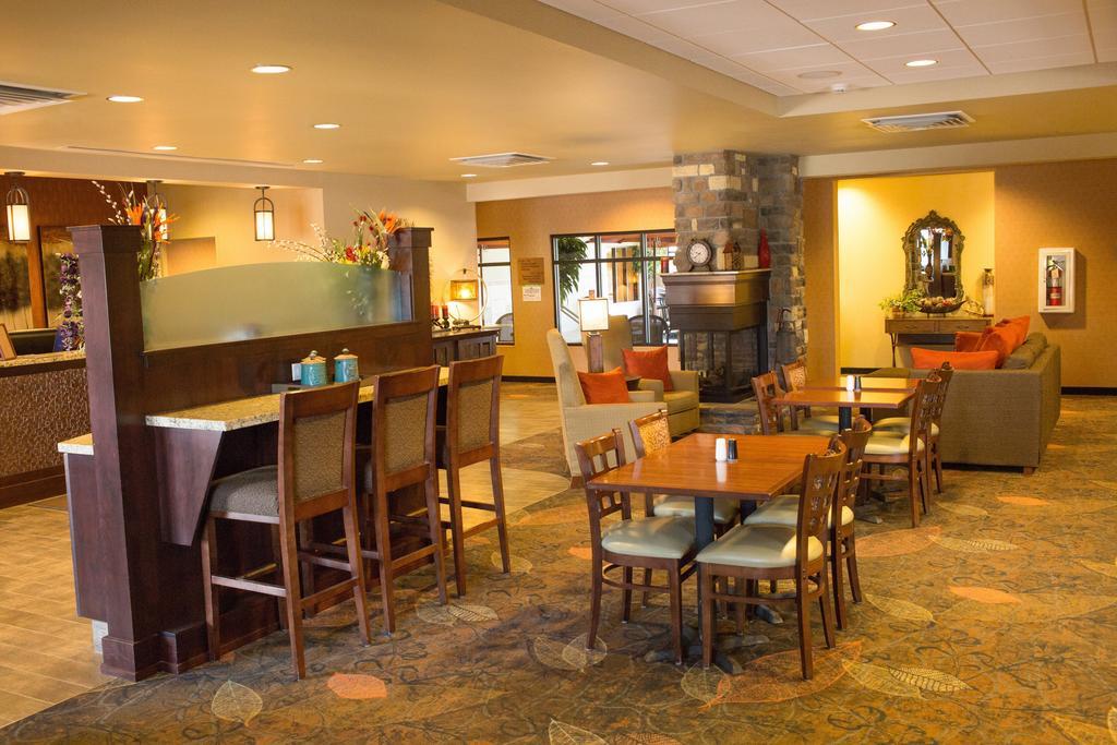 Little Missouri Inn & Suites Watford City Eksteriør bilde